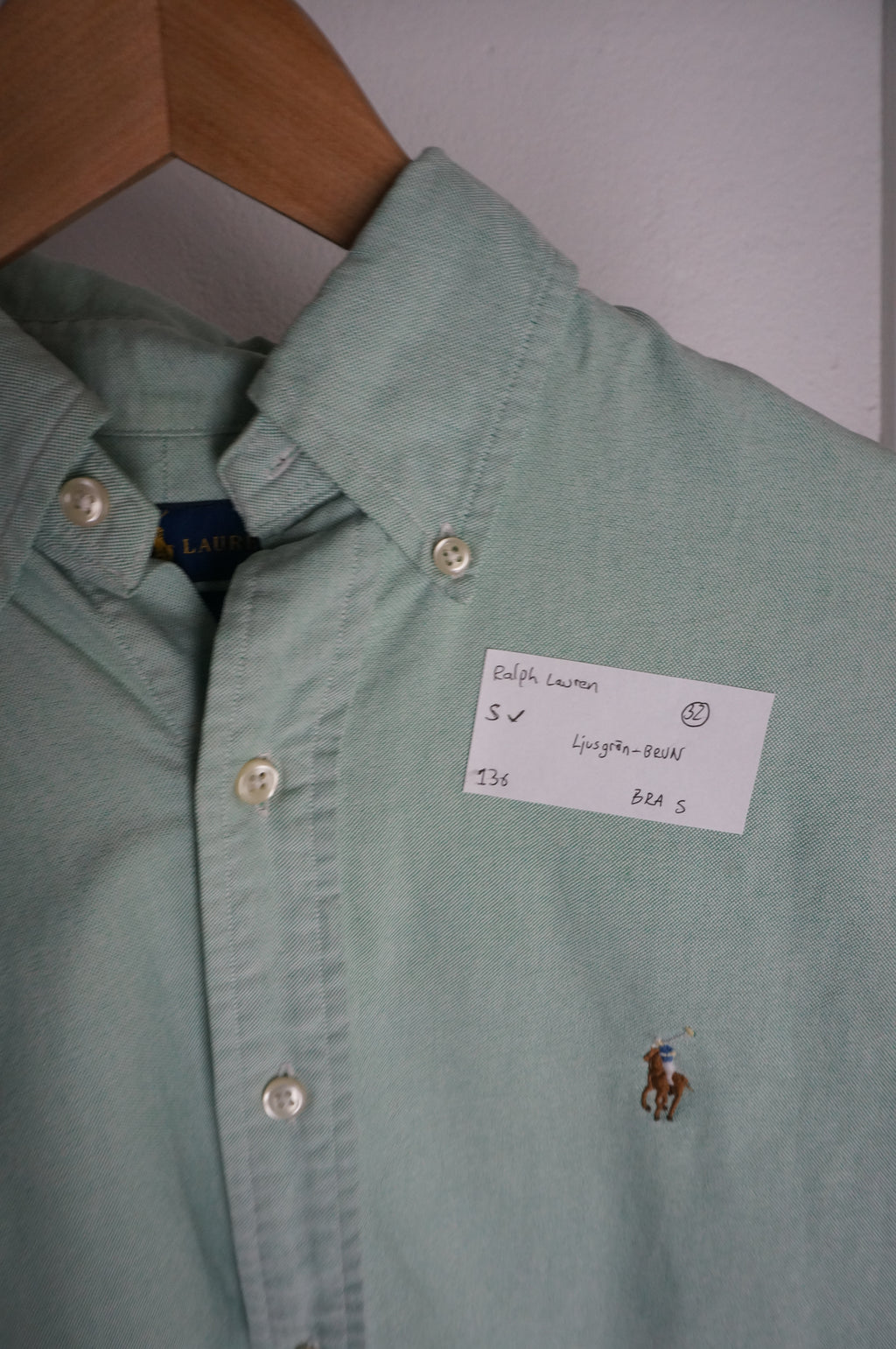 32 Ralph Lauren Skjorta